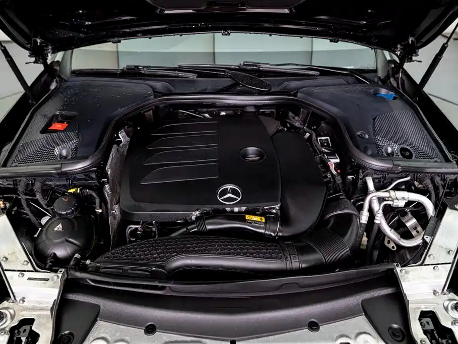Mercedes-Benz E-Class 2022 E 260 L фото 9