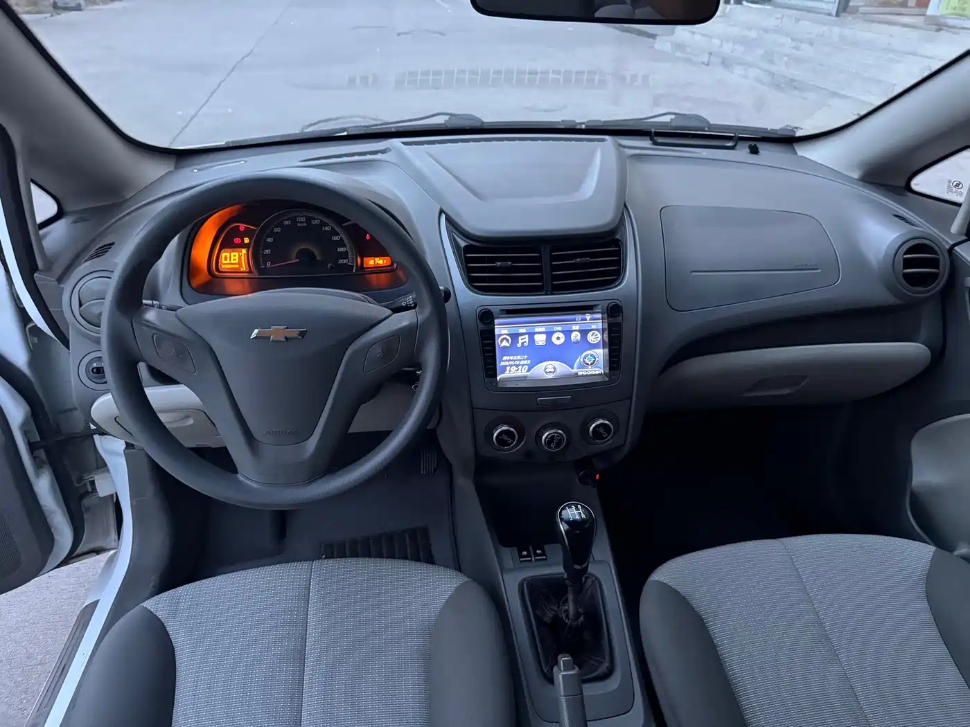 Chevrolet Sail 2013 Sedan 1.2L Manual Ideal Edition фото 8