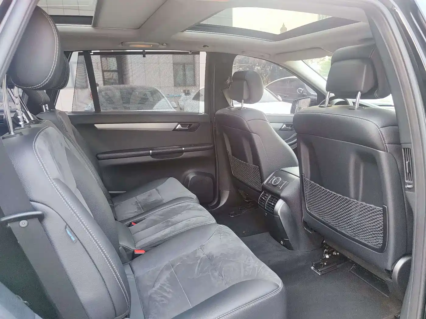 Mercedes-Benz R-Class 2017 R 320 4MATIC Business Collector's Edition фото 14