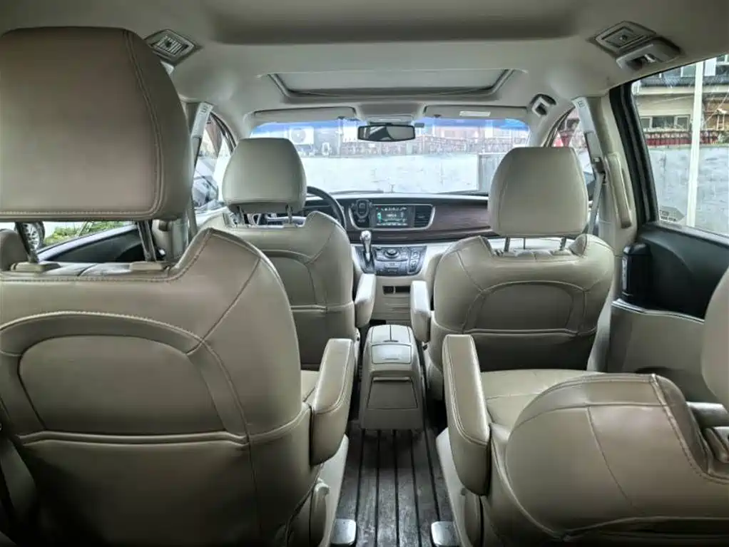 Buick GL8 2017 25S Premium Model China V фото 7