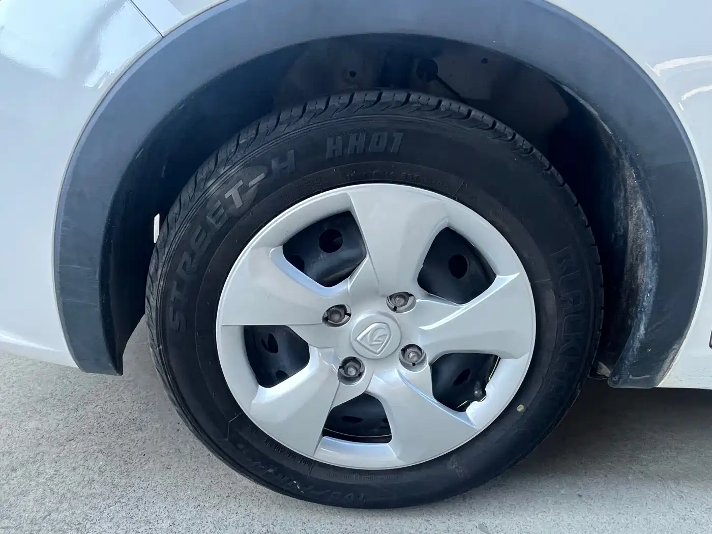 Baojun 310 2021 2020 1.2L Manual Value Edition