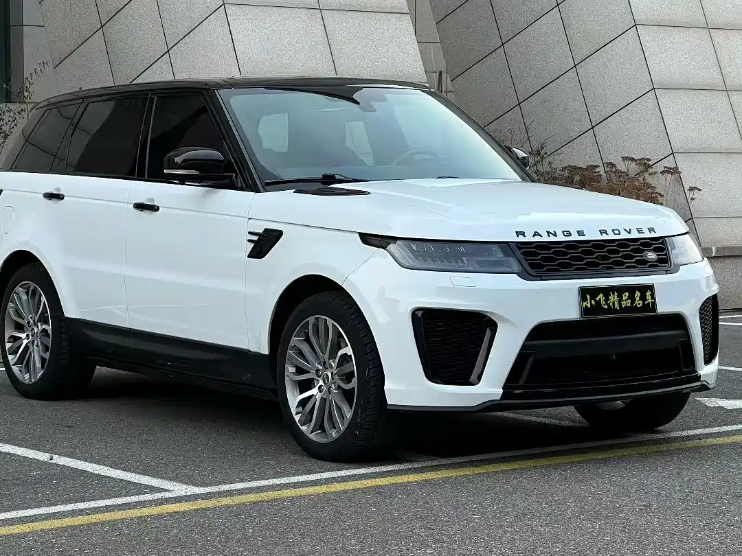 Land Rover Range Rover Sport 2016 3.0 SDV6 HSE фото 2