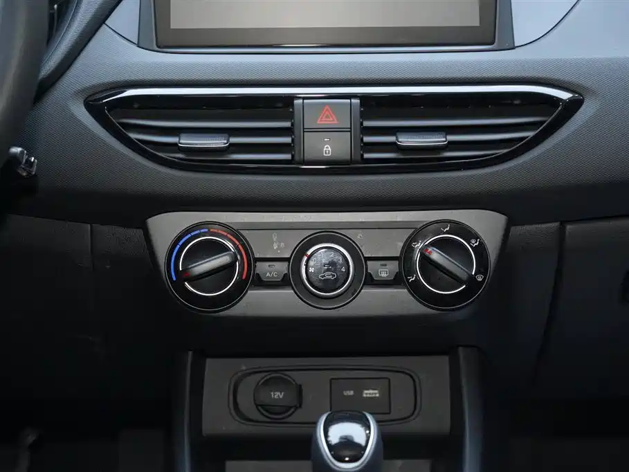 Hyundai Elantra 2020 1.6L Auto GL Pleasing Edition фото 9