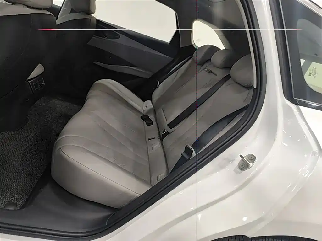 BYD Seal 06 DM-i Touring 2025 DM-i 150KM Flagship фото 17