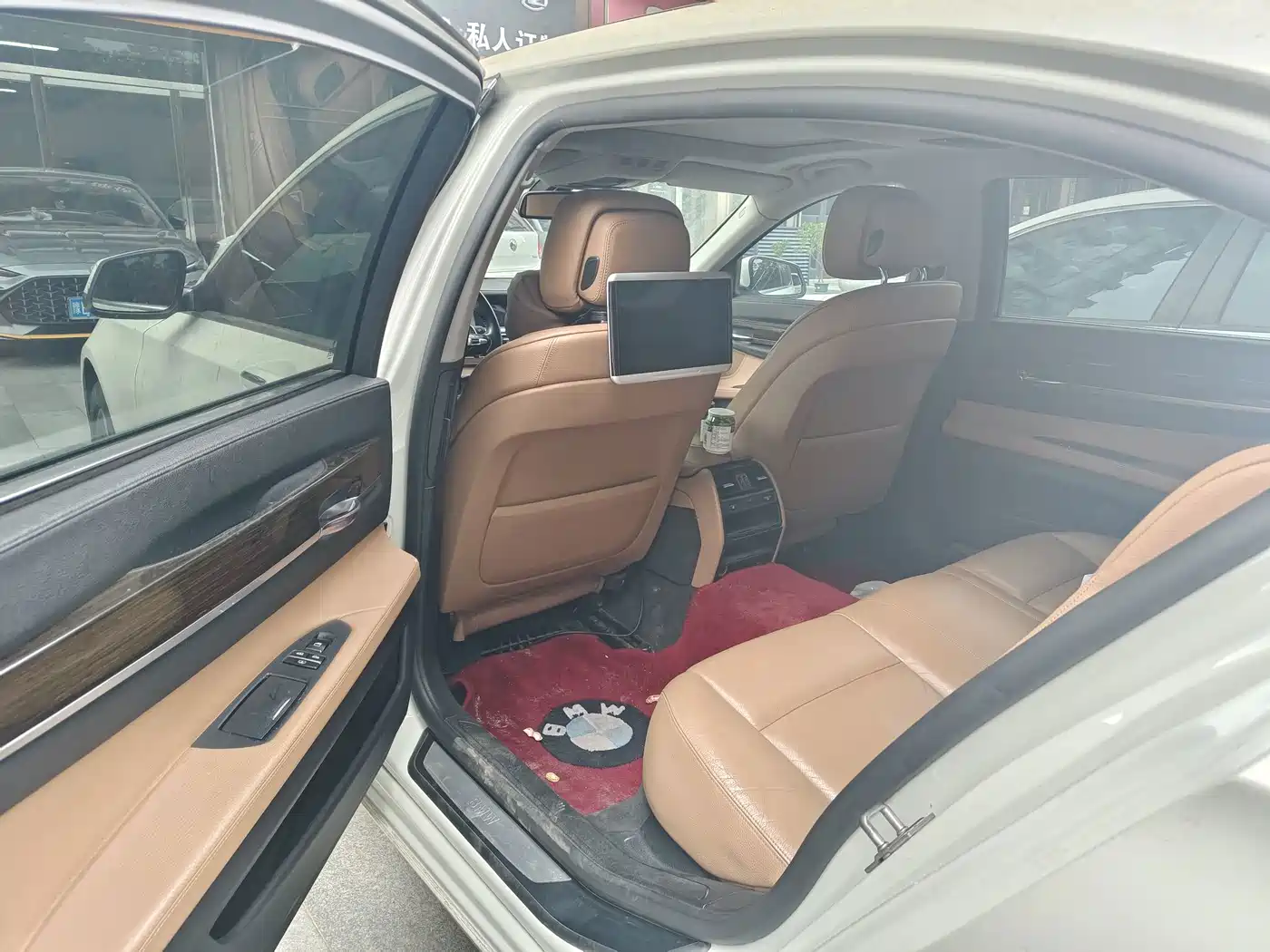 BMW 7 Series 2012 2011 730Li Elegance