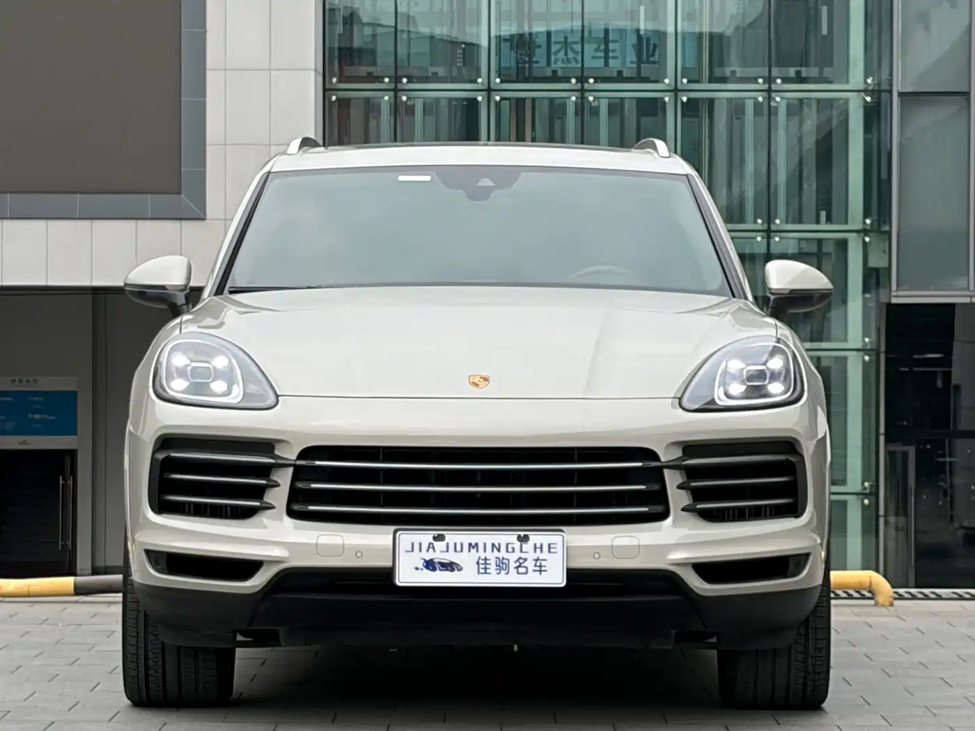Porsche Cayenne 2019 Cayenne 3.0T фото 2