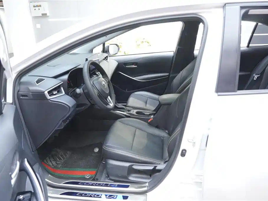 Toyota Corolla 2023 1.8L Smart Hybrid Dual Engine Elite Edition фото 15