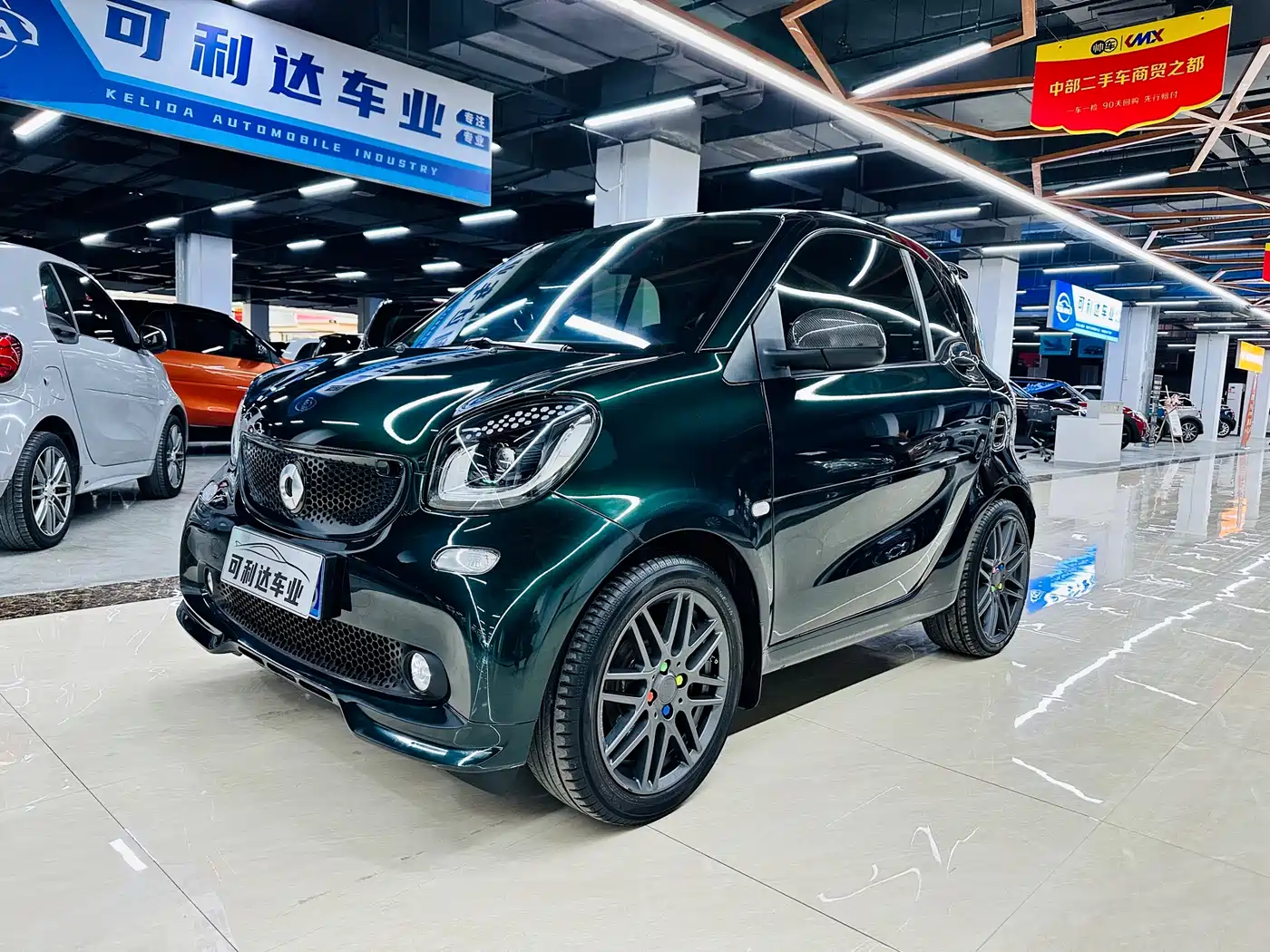 smart fortwo 2018 0.9T 66kW 20th Anniversary Special Edition China V