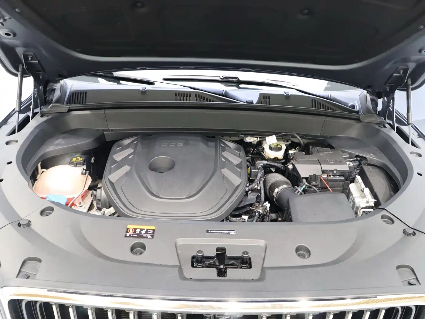 Фото 10 - Geely Preface