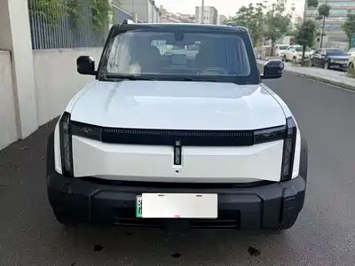 iCAR 03