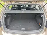 Фото 10 - Volkswagen Golf