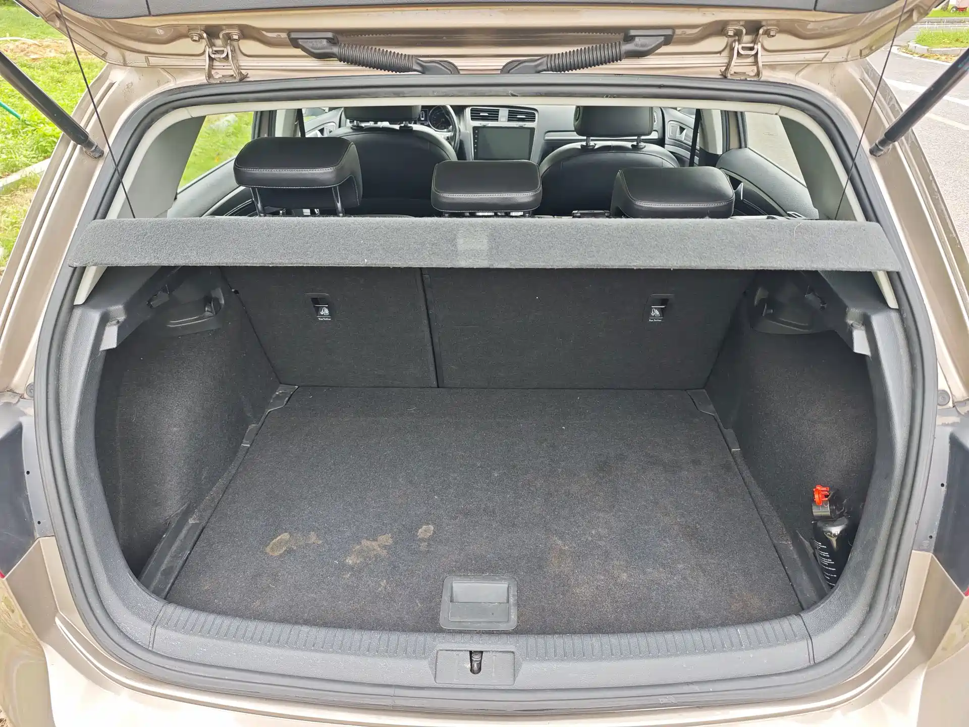Фото 10 - Volkswagen Golf