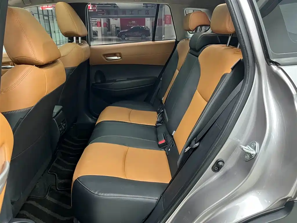 Toyota Corolla Cross 2022 2.0L Flagship Edition фото 14