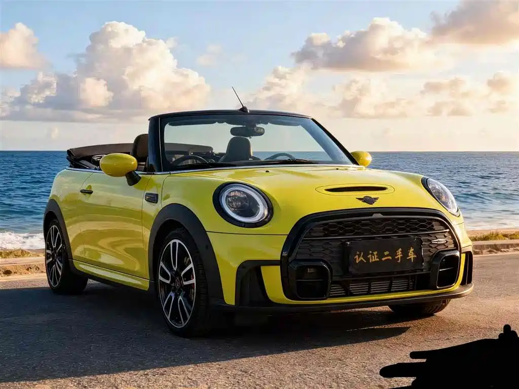 MINI 2023 2.0T COOPER S CABRIO Racer фото 3