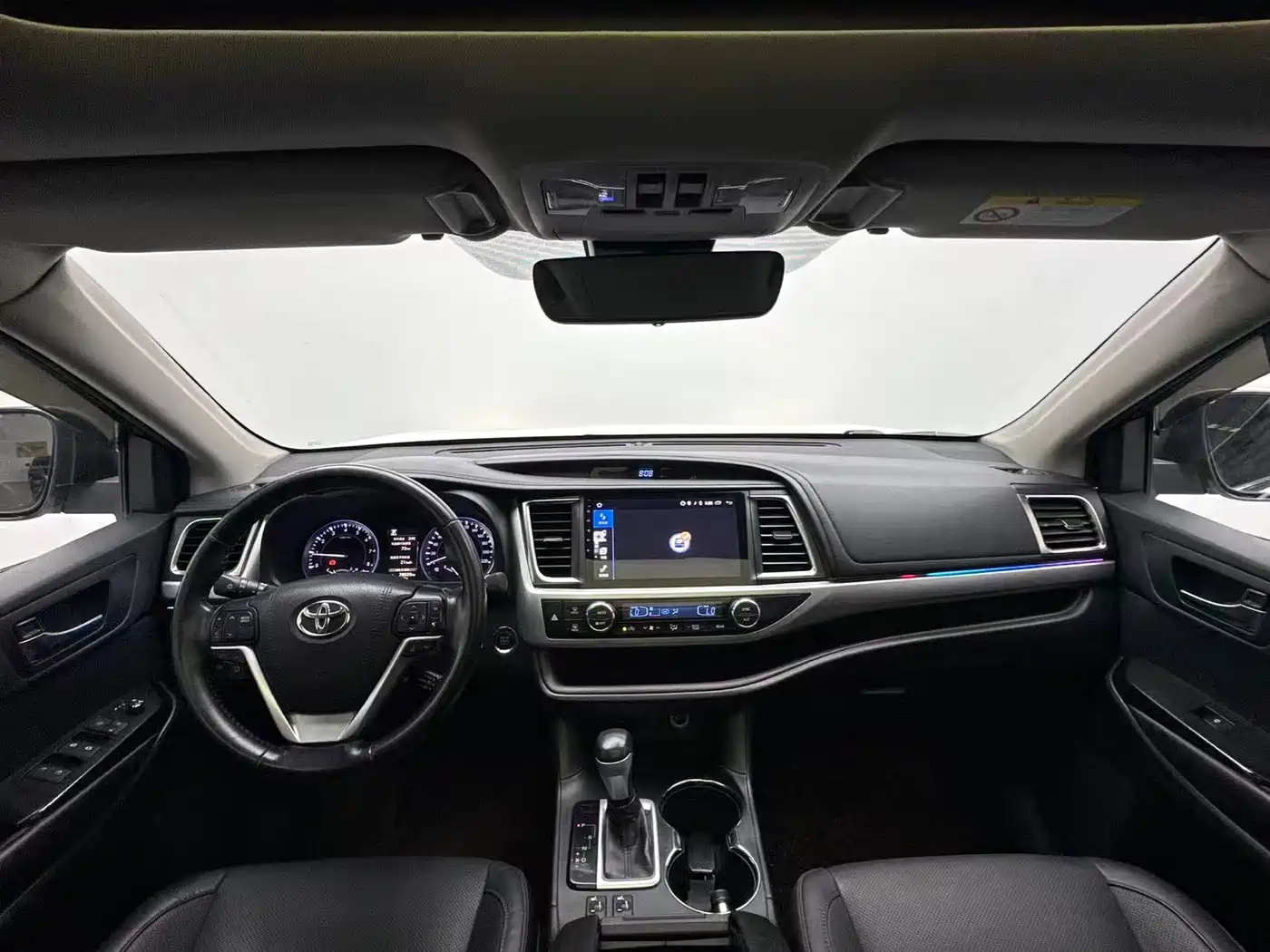 Toyota Highlander 2018 2.0T 2WD Luxury 7-seater (China V) фото 4
