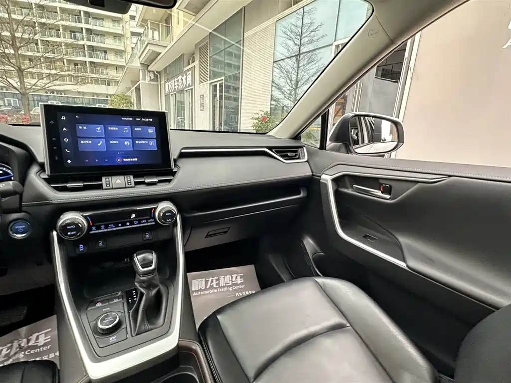 Toyota RAV4 Rongfang 2021 Facelift Hybrid 2.5L E-CVT 4WD Elite PLUS фото 18