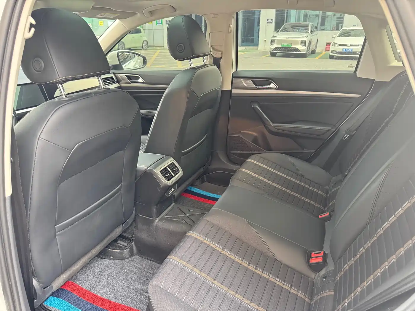 Volkswagen Lavida 2021 280TSI DSG Comfort Edition фото 18