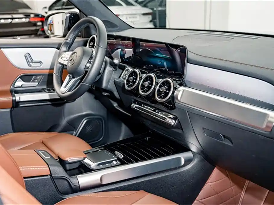 Mercedes-Benz GLB 2023 GLB 200 Dynamic фото 19