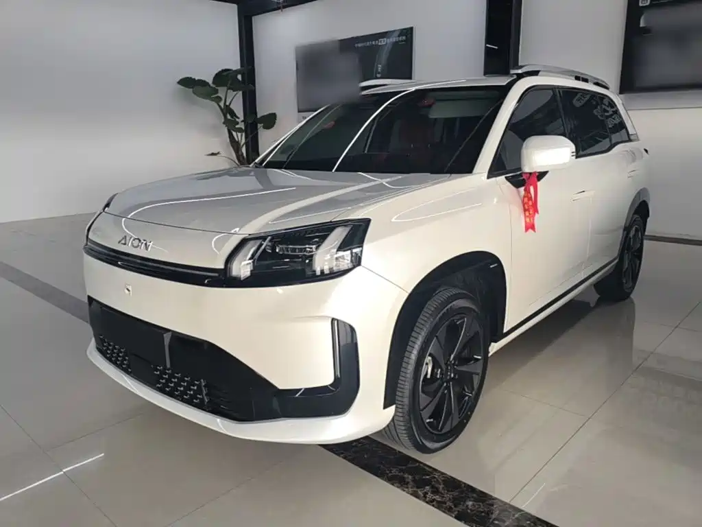 Similar car