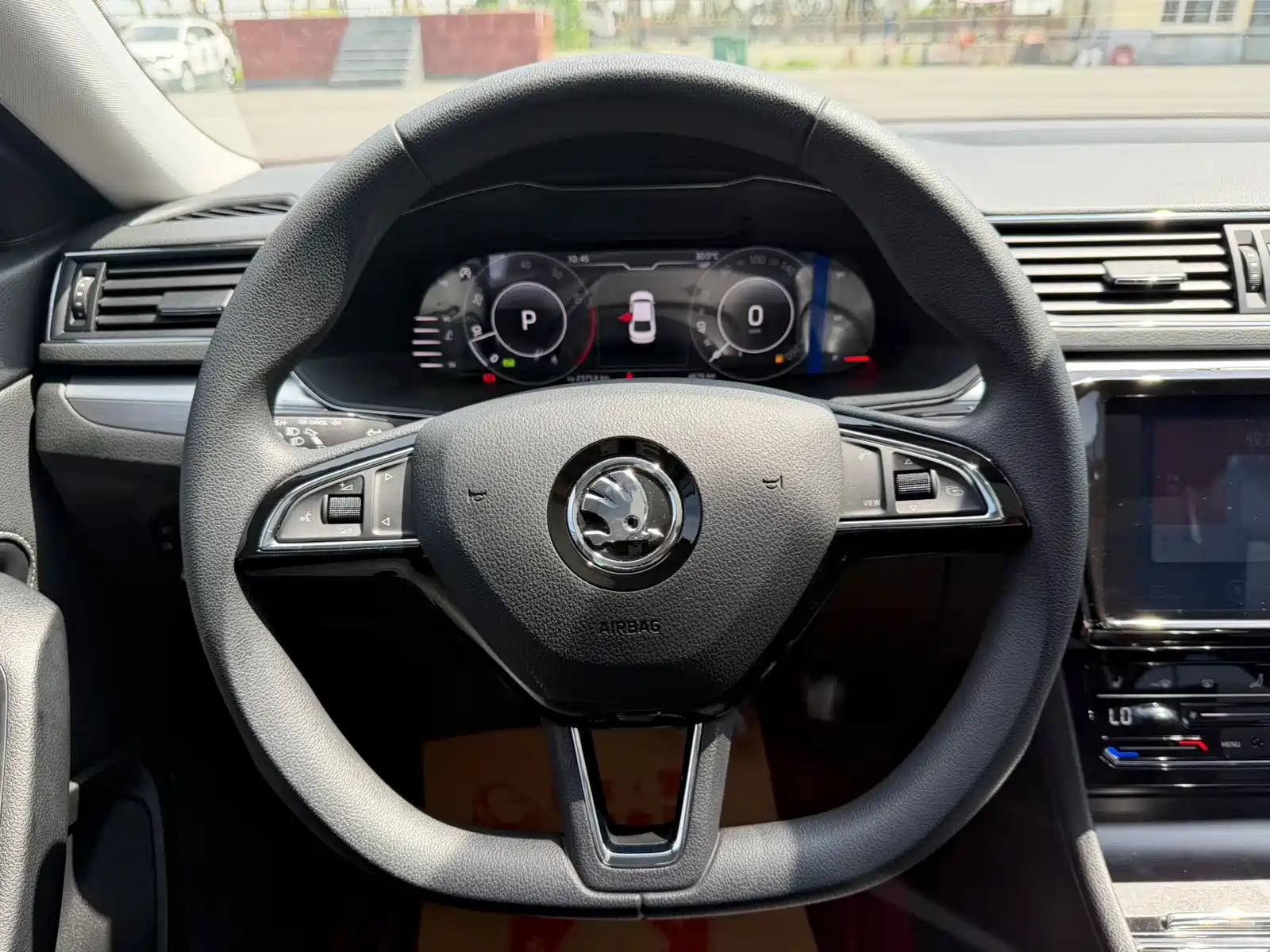 Photo 12 - Škoda Superb