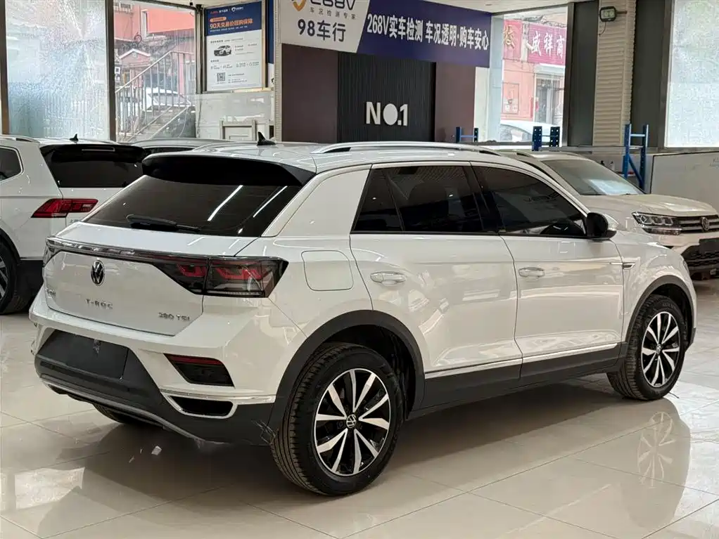 Volkswagen T-ROC 2023 280TSI DSG 2WD Time Edition фото 4