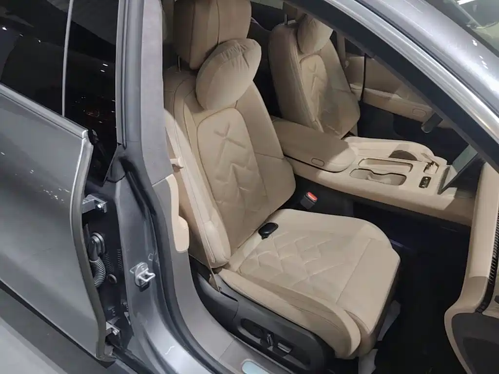 NIO ET7 2025 2024 75kWh Executive Edition