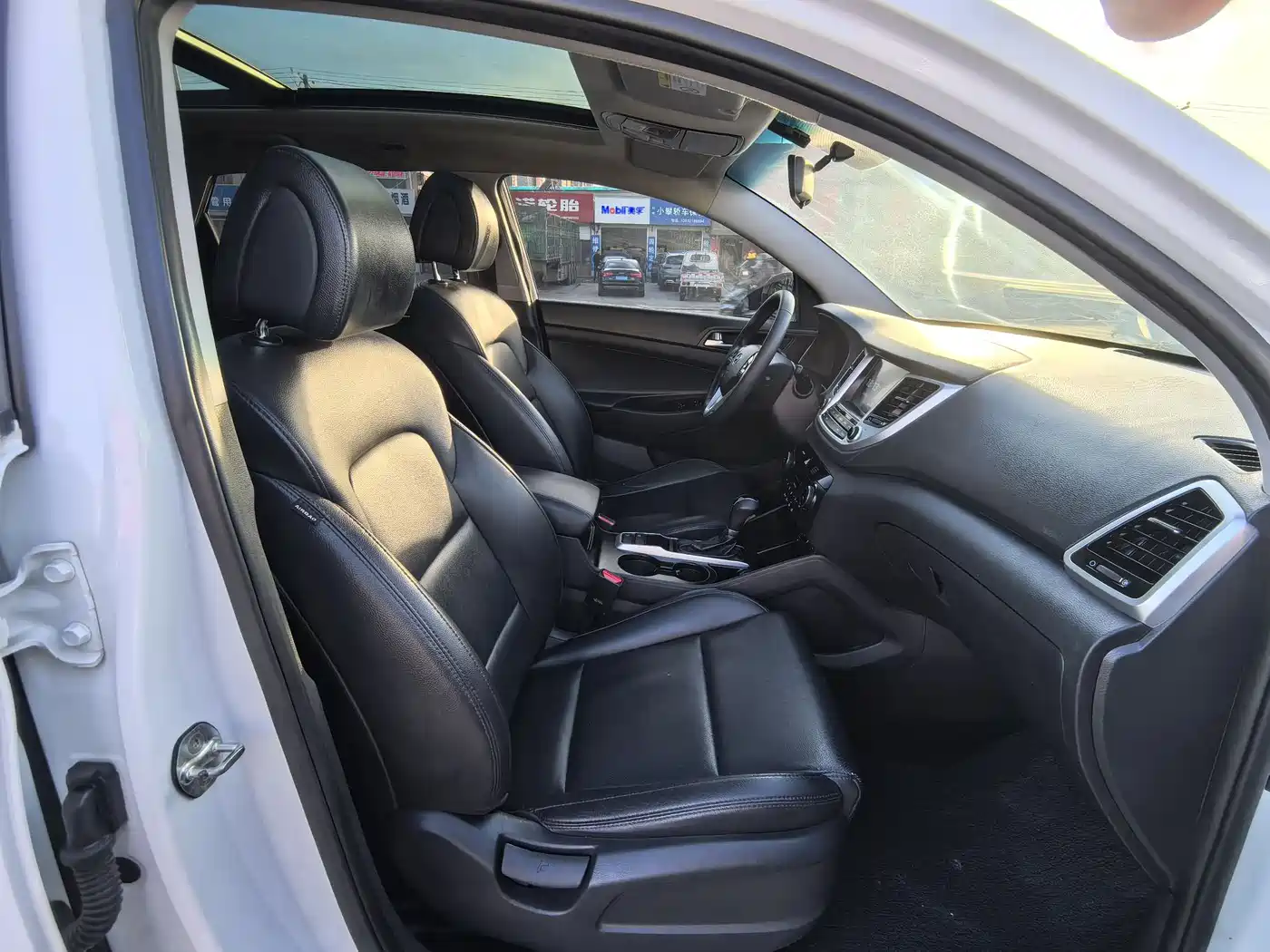 Hyundai Tucson 2015 1.6T Dual Clutch 2WD Smart фото 12