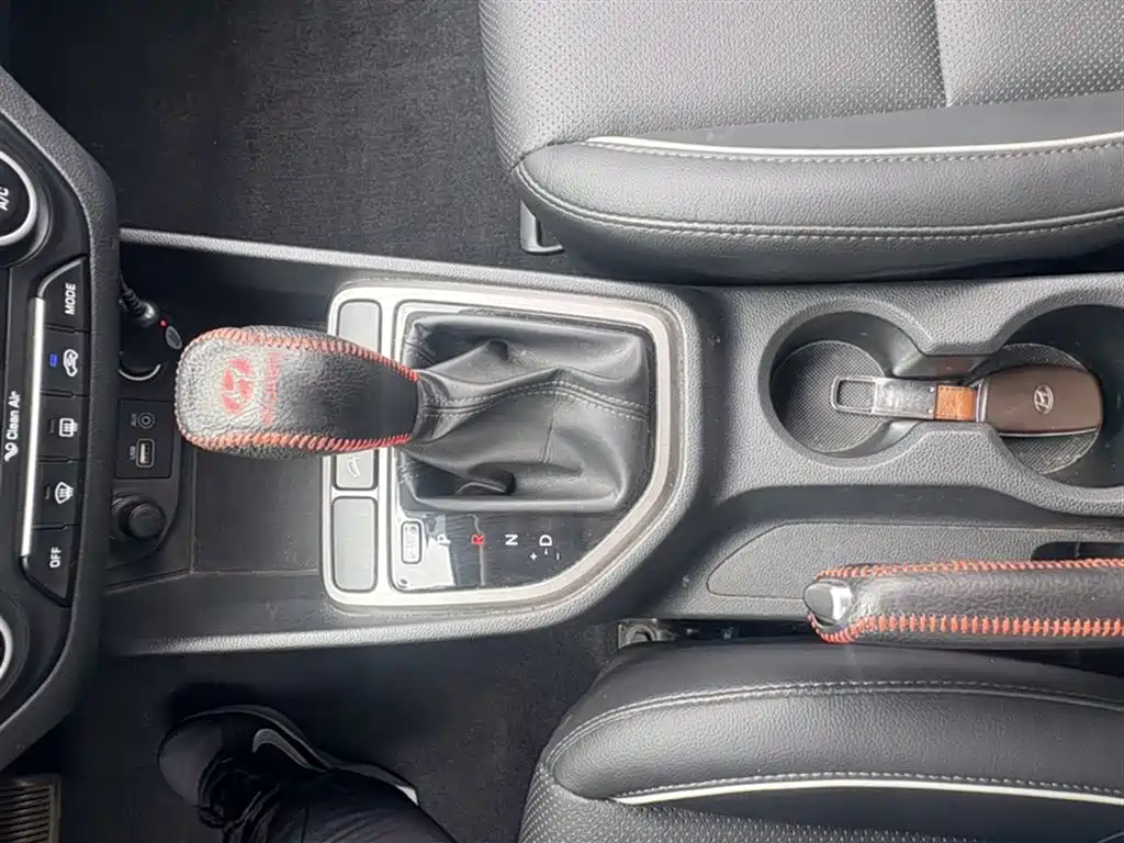 Hyundai Beijing Hyundai ix25 2015 1.6L Automatic FWD Premium DLX фото 5