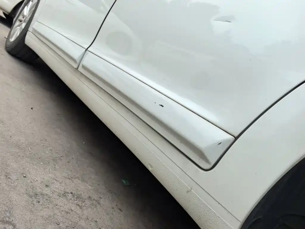 Citroën C-Quatre 2015 2013 Model Sedan 1.6L Automatic Premium Style