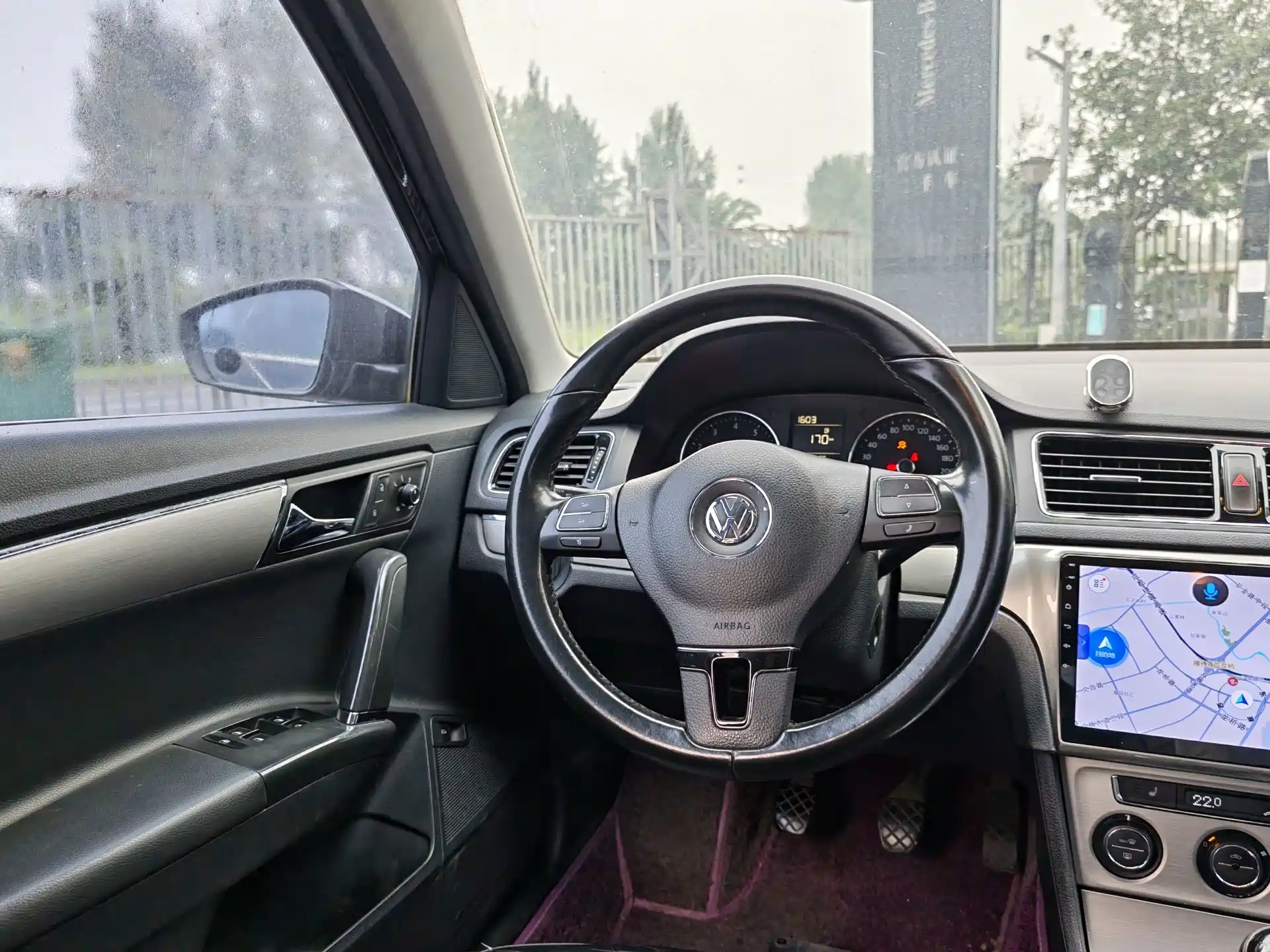 صورة 10 - Volkswagen Lavida
