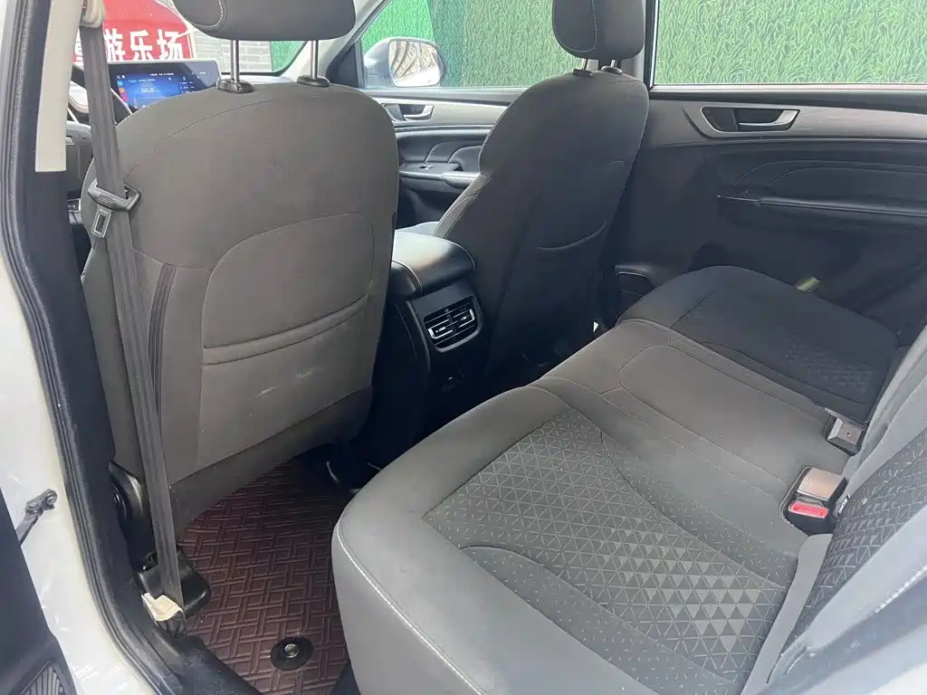 Фото 5 - Haval M6