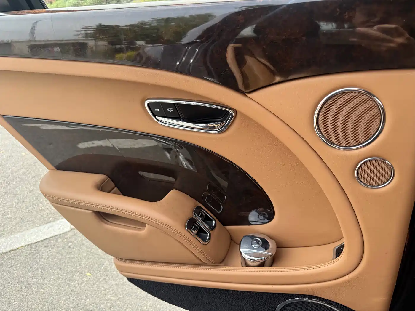Bentley Mulsanne 2013 6.8T Mulliner Special Edition фото 19