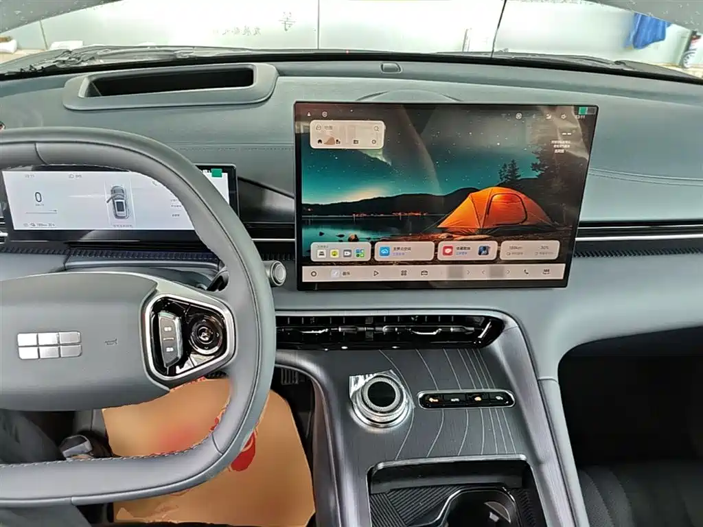 Geely Galaxy Galaxy E5 2026 610km Explorer+ Edition фото 10
