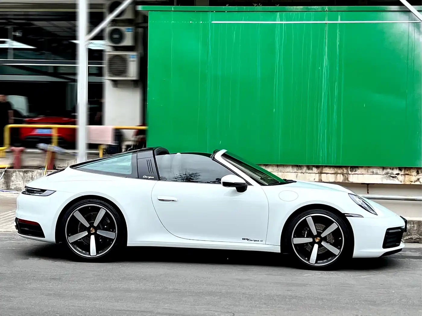 Porsche 911 2022 Targa 4 3.0T фото 15