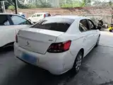 Photo 7 - Peugeot 301