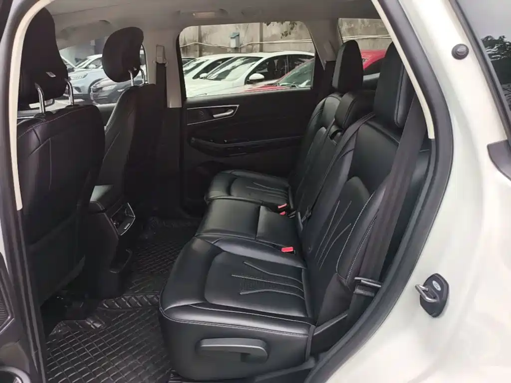 Ford Edge 2021 2021 PLUS EcoBoost 245 FWD Luxury Sharp 7-seater