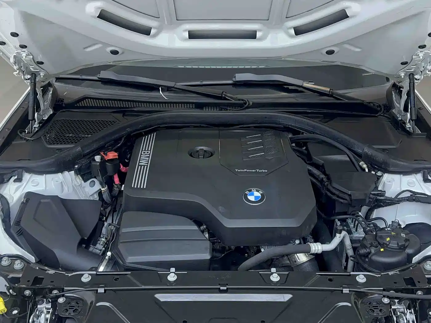 BMW 3 Series 2023 320Li M Sport Package фото 21