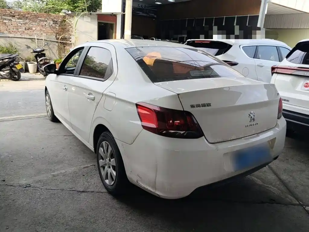Peugeot 301 2018 2018 1.6L Manual Comfort Edition