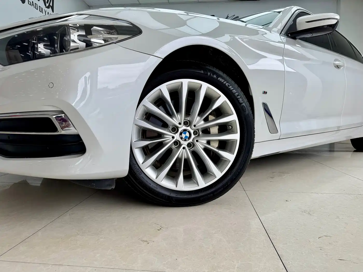 Фото 21 - BMW 5 Series