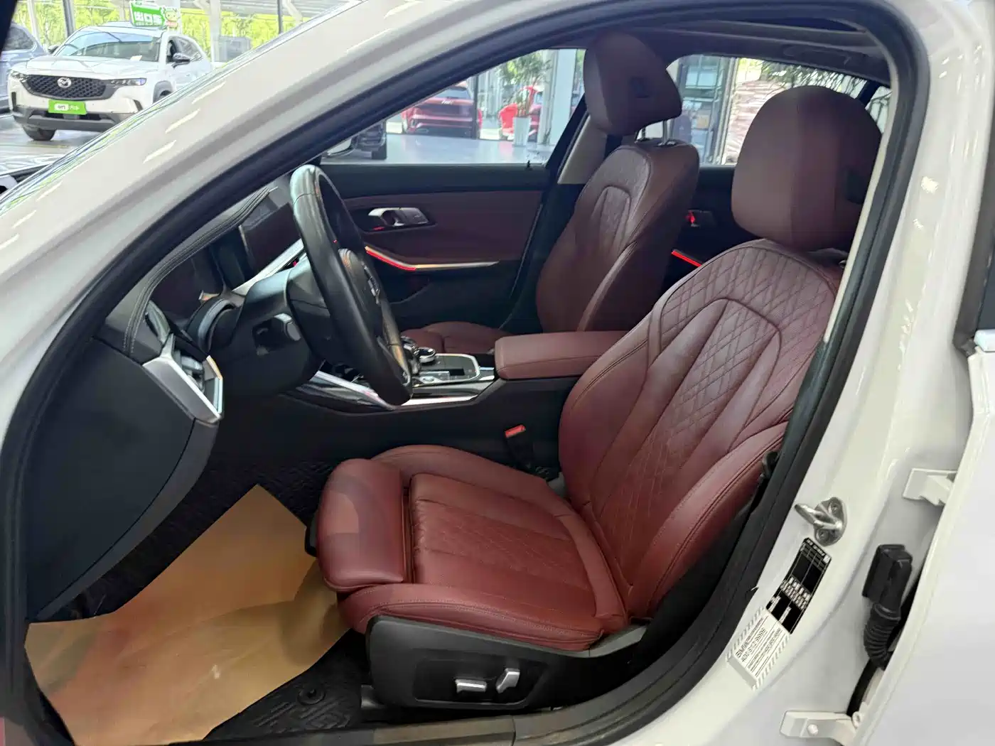 BMW 3 Series 2022 320Li M Sport Package фото 18
