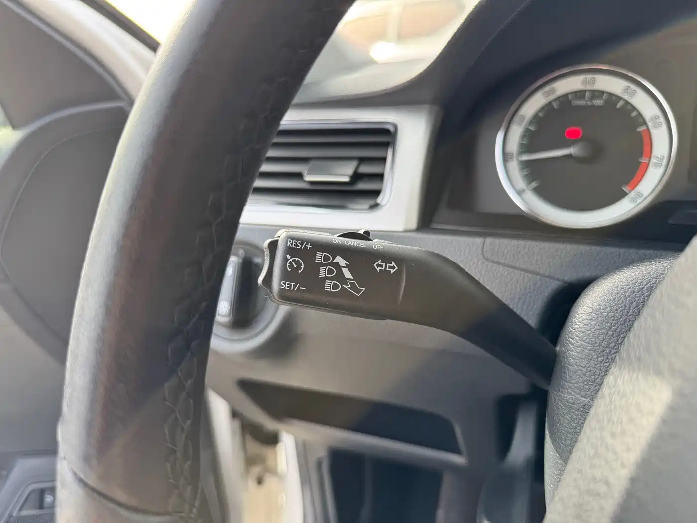 Škoda Rapid 2019 1.5L Automatic Comfort Version China VI фото 23
