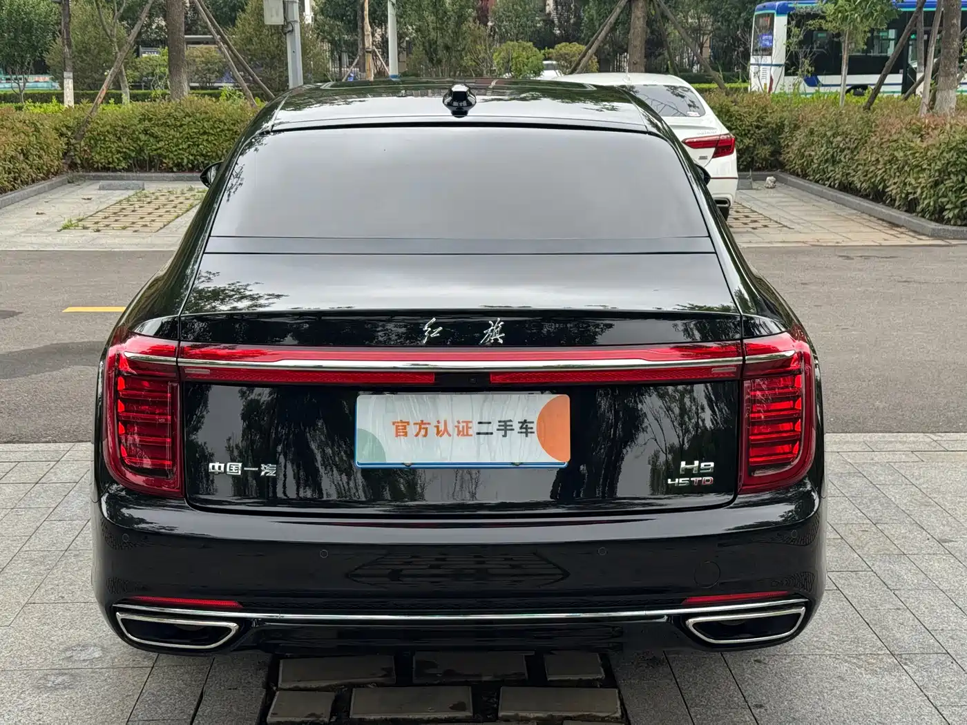 Hongqi H9 2020 2.0T Smart Connection Qi Xiang Edition фото 5