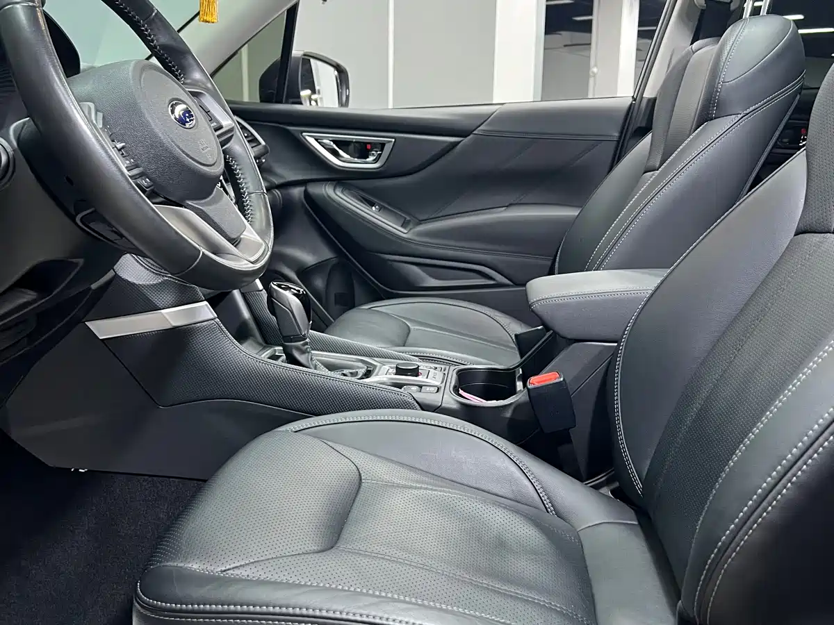 Subaru Forester 2020 2.0i Luxury Edition фото 21