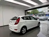 صورة 9 - Hyundai Reina
