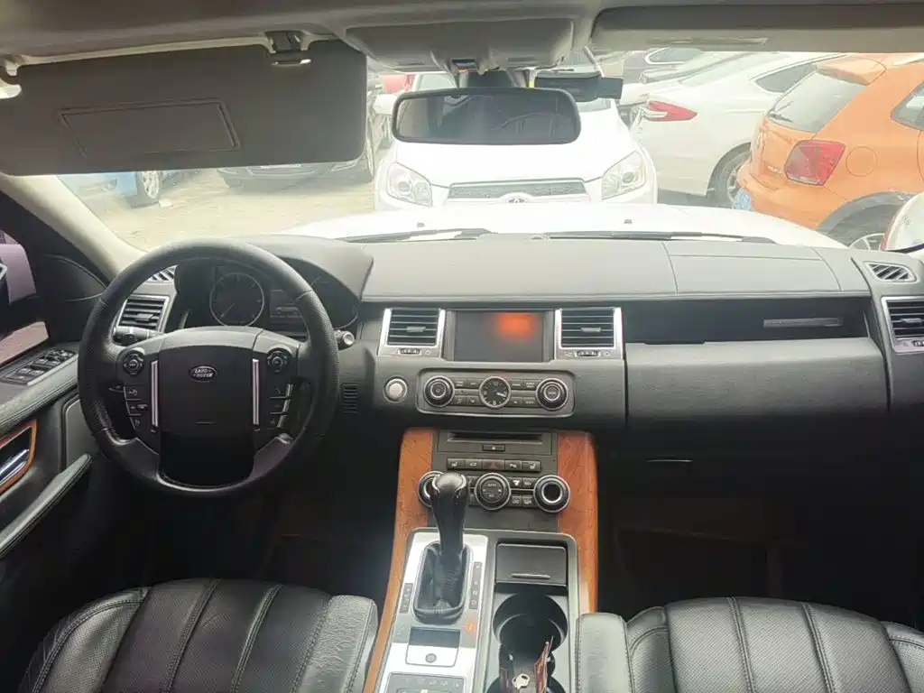 Land Rover Range Rover Sport 2011 2010 3.0 TDV6 HSE Diesel