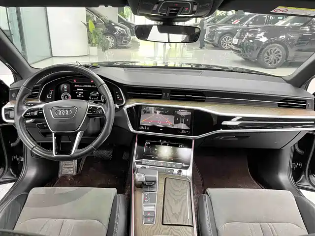 Audi A6L 2021 45 TFSI Exclusive Sport — фото 4