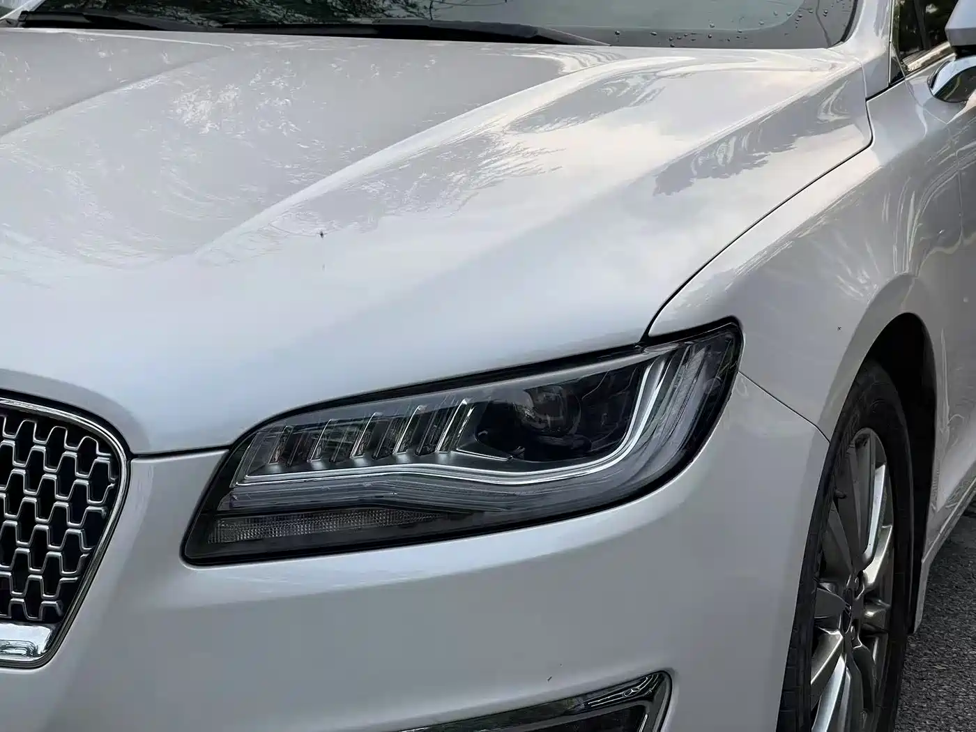 2021 Lincoln MKZ