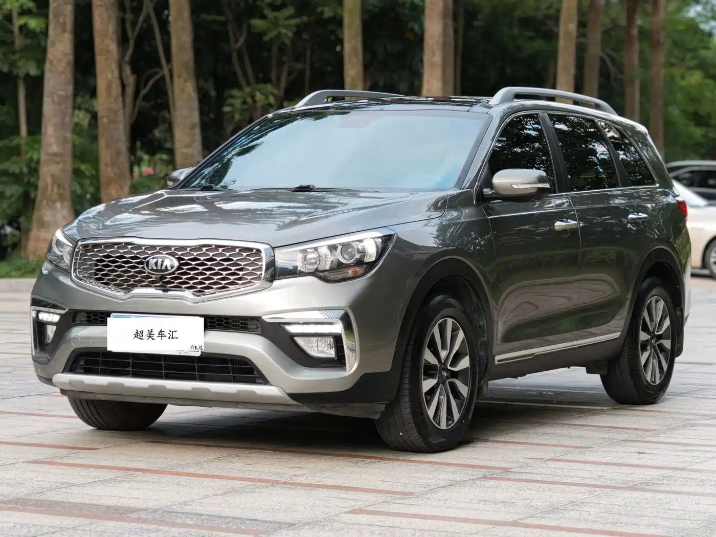 Kia KX7 2018 2017 2.0T Automatic 2WD GL 7-Seater