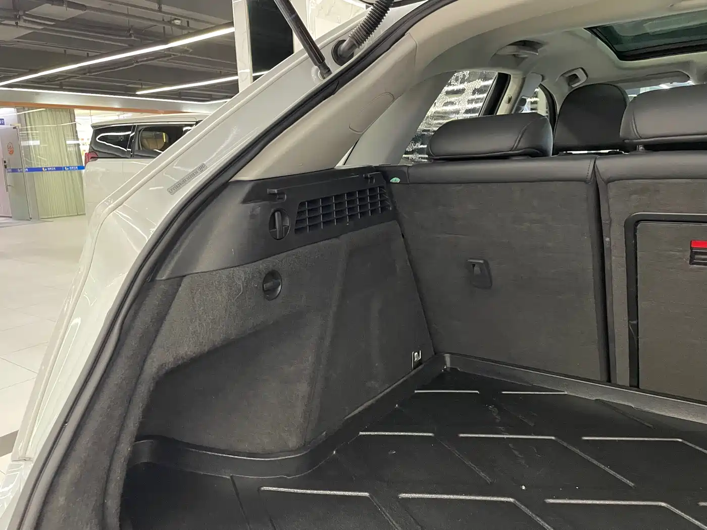 Audi Q3 2013 35 TFSI Comfort фото 36