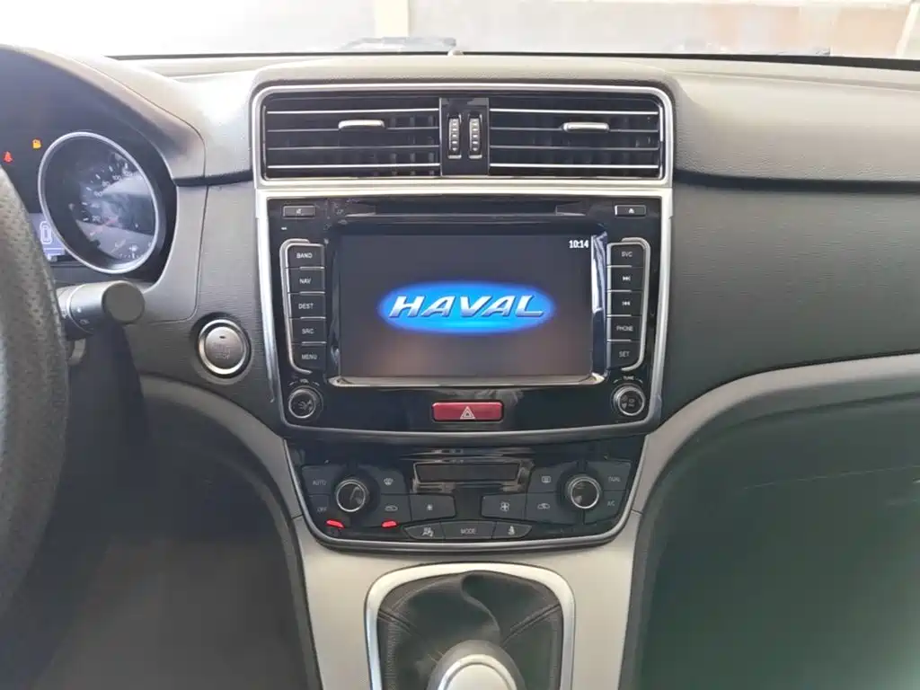 Photo 13 - Haval M6